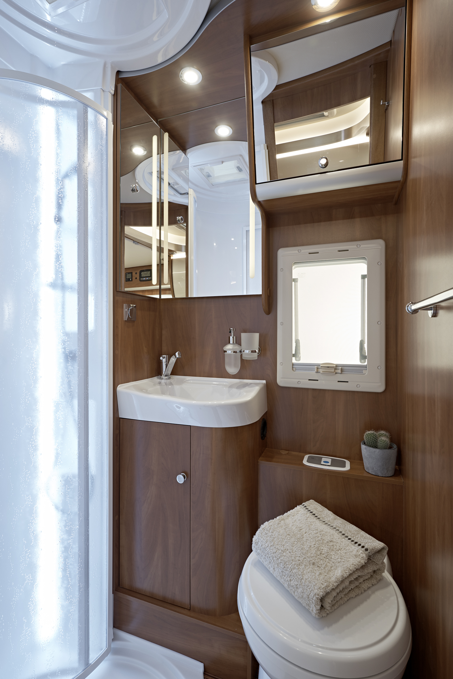 Camper magazine news ... laika 2017: un ampio restyling di gamma ...