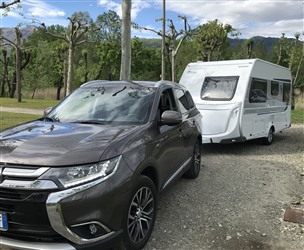 IMGCARAVAN.jpg