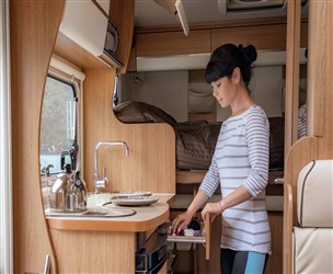 SDC25Cucinareincamper2.jpg